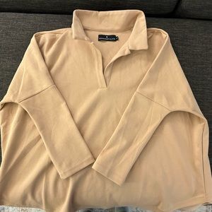 NWOT Tan collared sweater. Xl/Xxl